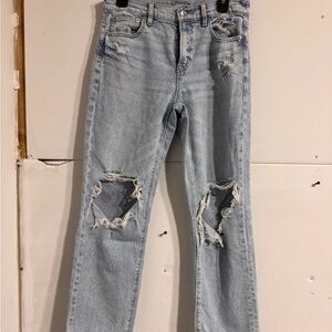 American Eagle Outfitters Light Blue Distressed mom Jeans